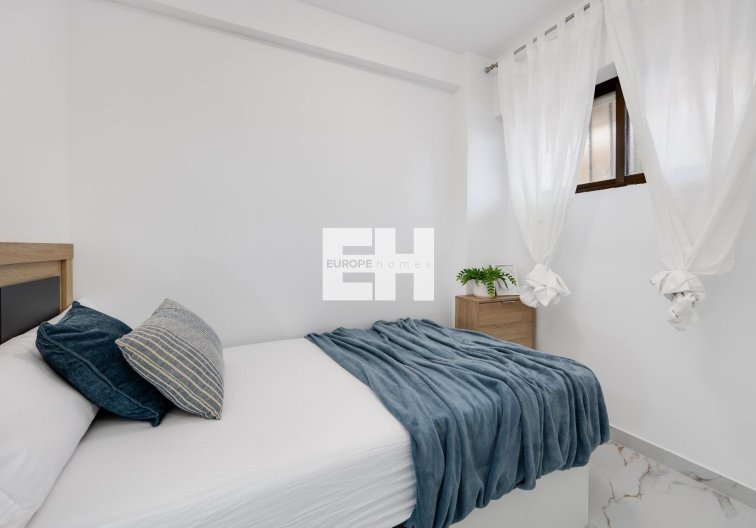 Segunda mano - Apartamento  - Torrevieja - Cabo Cervera