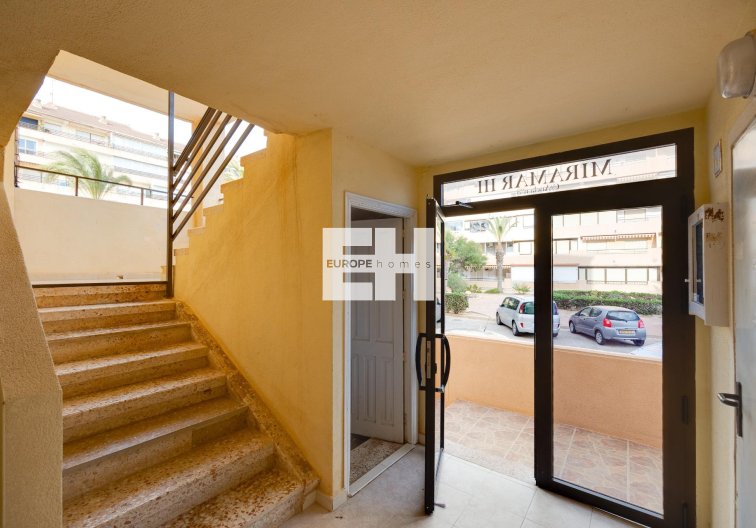 Segunda mano - Apartamento  - Torrevieja - Cabo Cervera