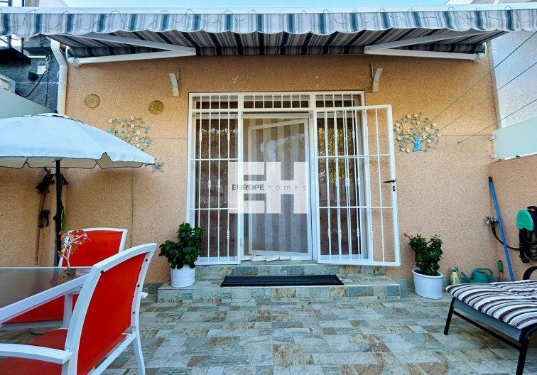 Segunda mano - town house - Torrevieja - Costa Blanca