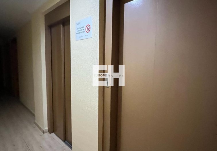 Resale - Apartment - Torrevieja - Costa Blanca