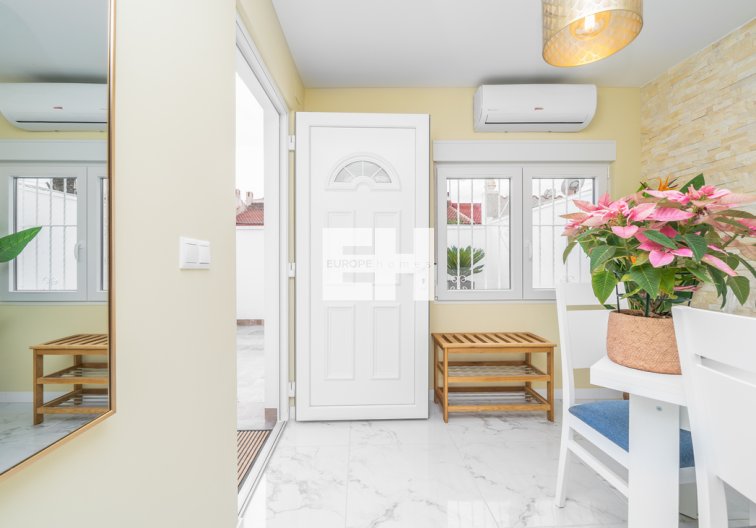 Segunda mano - Bungalow - Torrevieja - Torretas