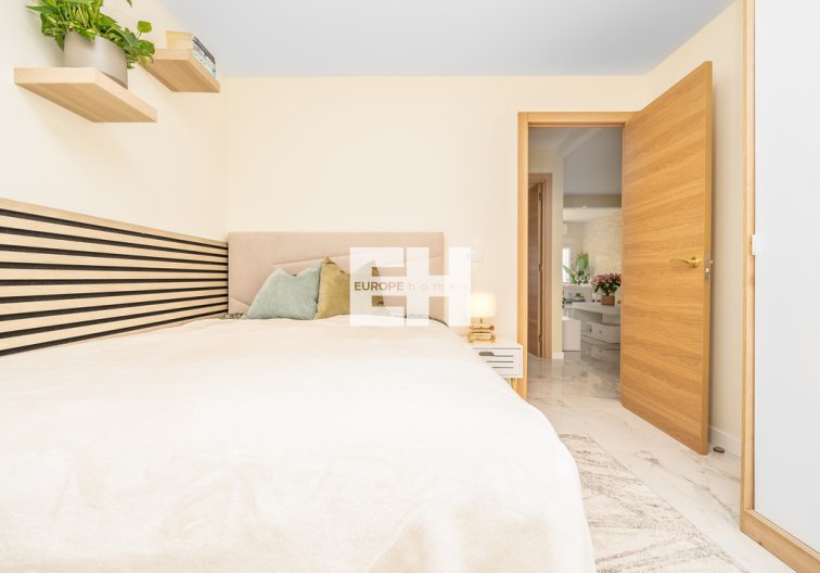 Segunda mano - Bungalow - Torrevieja - Torretas