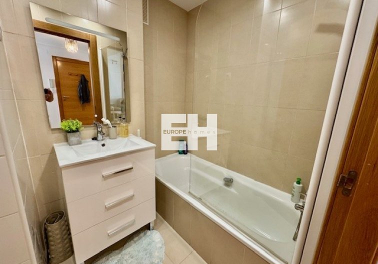 Segunda mano - Apartamento  - Hacienda Riquelme Golf Resort - Inland