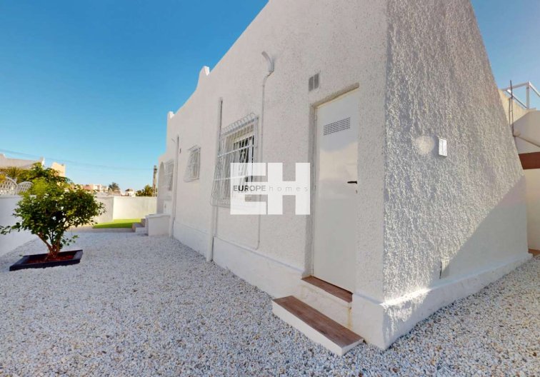 Resale - Bungalow - Orihuela - Inland
