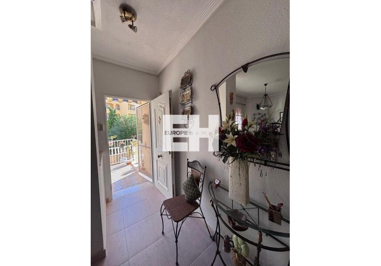 Segunda mano - town house - Villamartin - Costa Blanca