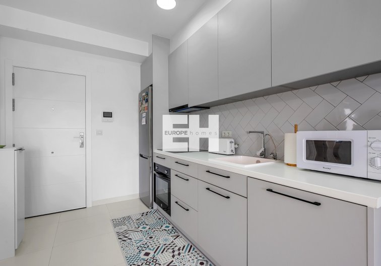 Resale - Apartment - San Miguel de Salinas - Inland