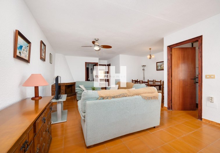 Resale - Apartment - Torrevieja - La Mata