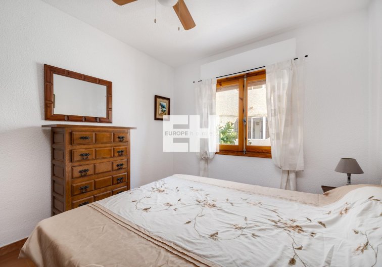 Resale - Apartment - Torrevieja - La Mata
