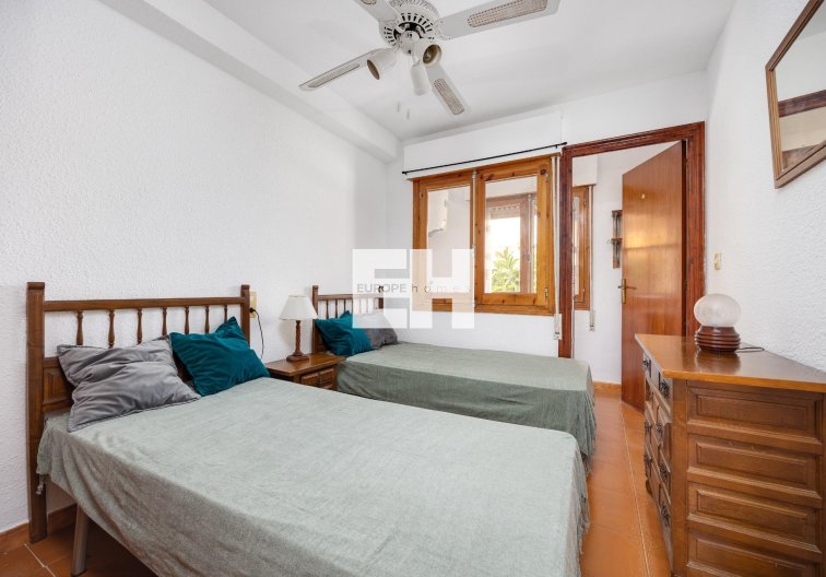 Resale - Apartment - Torrevieja - La Mata