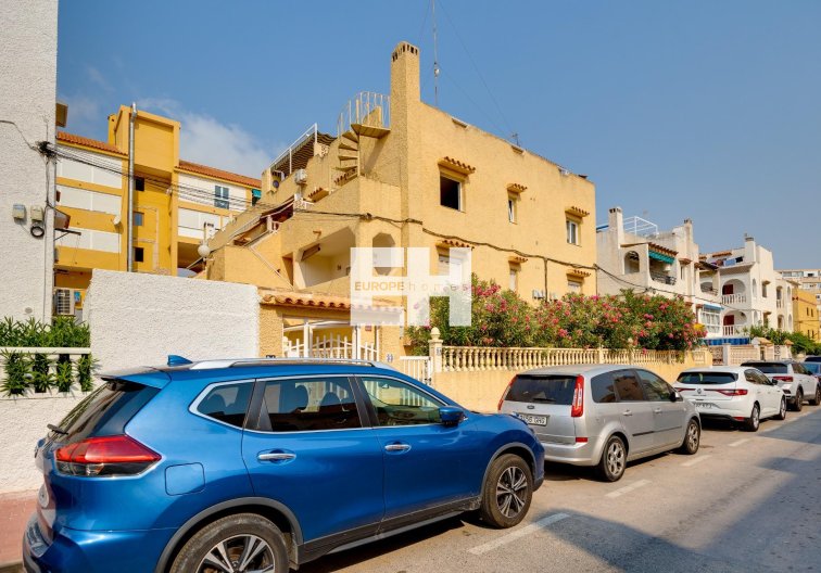 Resale - Apartment - Torrevieja - La Mata