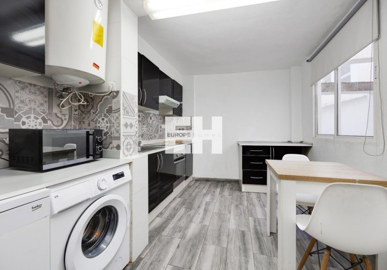 Resale - Apartment - Torrevieja - Centro