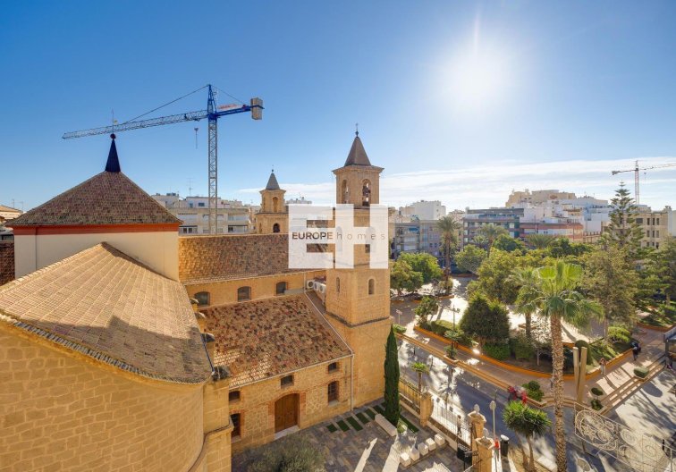 Resale - Apartment - Torrevieja - Centro