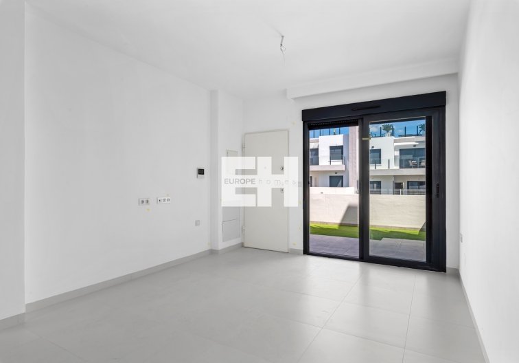 Segunda mano - Apartamento  - San Miguel de Salinas - Inland