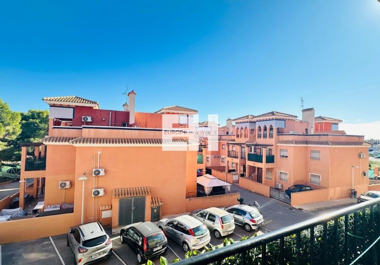 Resale - Apartment - Orihuela Costa - Playa Flamenca
