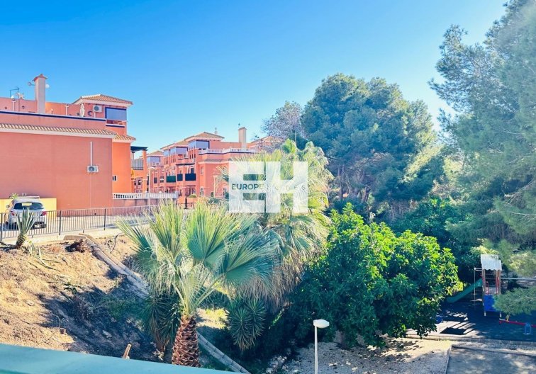 Resale - Apartment - Orihuela Costa - Playa Flamenca
