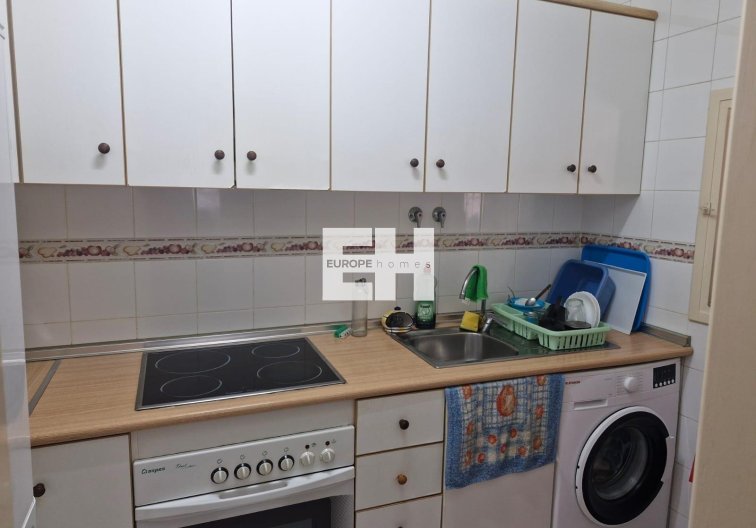 Resale - Bungalow - Torrevieja - Playa de los Naúfragos