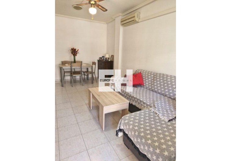 Resale - Bungalow - Torrevieja - Playa de los Naúfragos