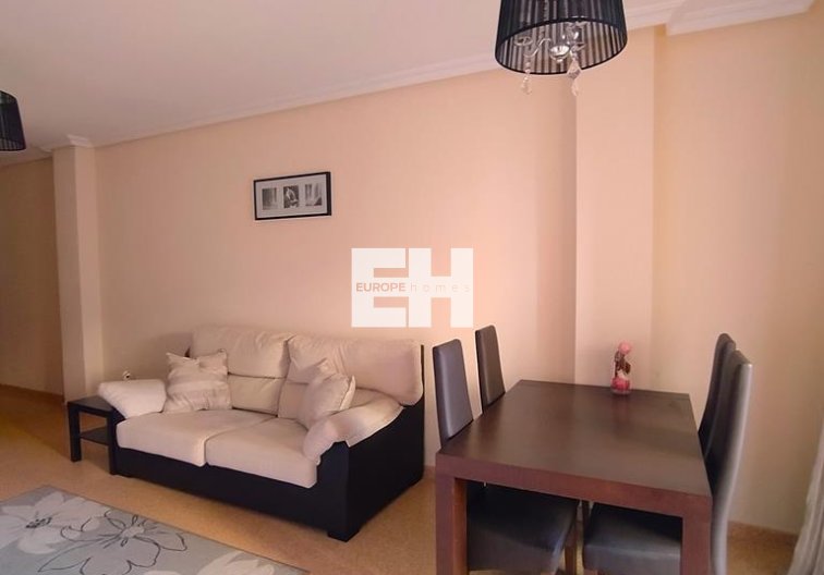 Segunda mano - Apartamento  - Torrevieja - CENTRO CASCO URBANO