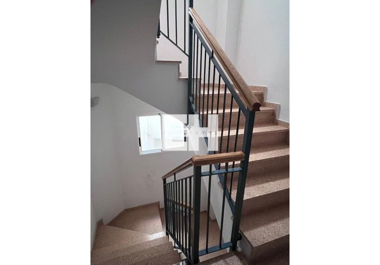 Segunda mano - Apartamento  - Torrevieja - CENTRO CASCO URBANO