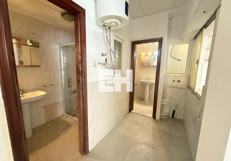 Segunda mano - Apartamento  - Torrevieja - Playa de los Locos