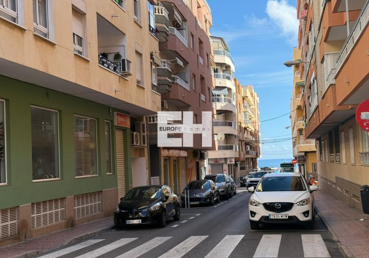 Segunda mano - Apartamento  - Torrevieja - Playa de los Locos