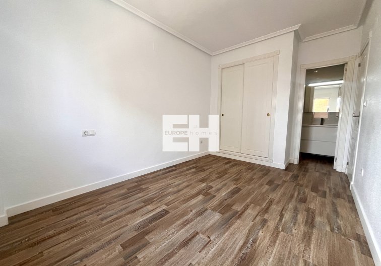 Segunda mano - Apartamento  - San Miguel de Salinas - Inland