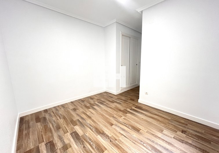 Segunda mano - Apartamento  - San Miguel de Salinas - Inland