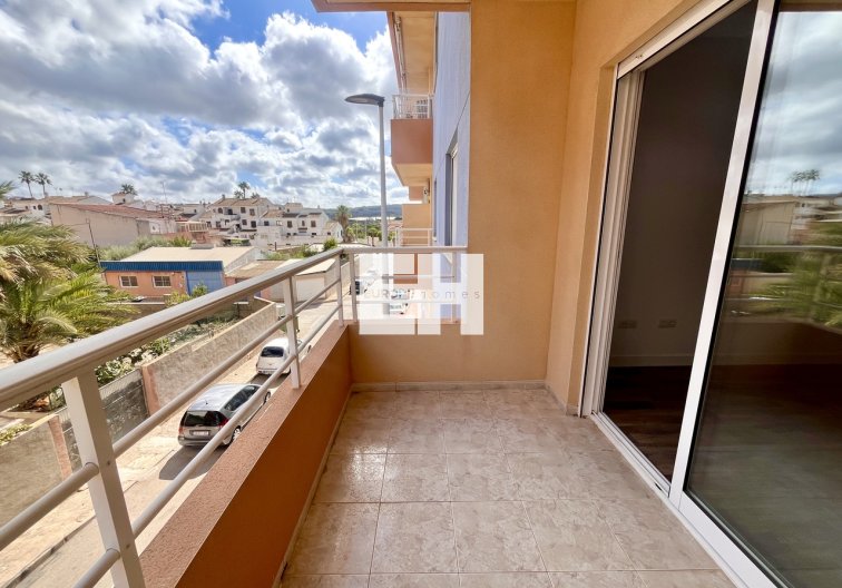 Segunda mano - Apartamento  - San Miguel de Salinas - Inland