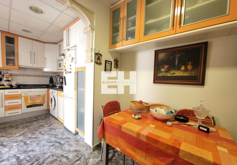 Segunda mano - Bungalow - Torrevieja - Los Frutales