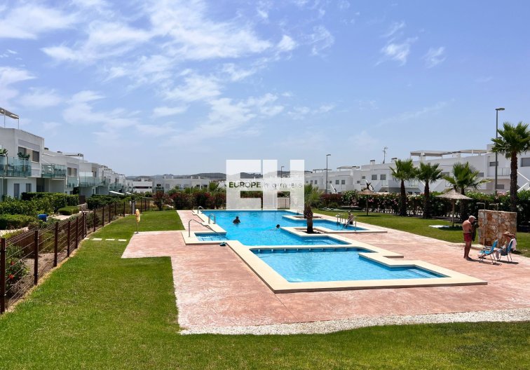 Segunda mano - Apartamento  - Vistabella Golf Entre Naranjos - Inland