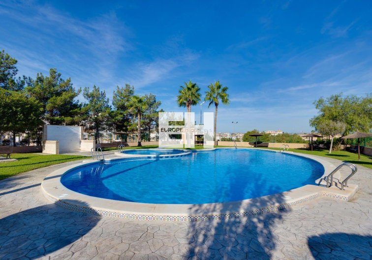 Herverkoop - Bungalow - Orihuela Costa - Los Altos