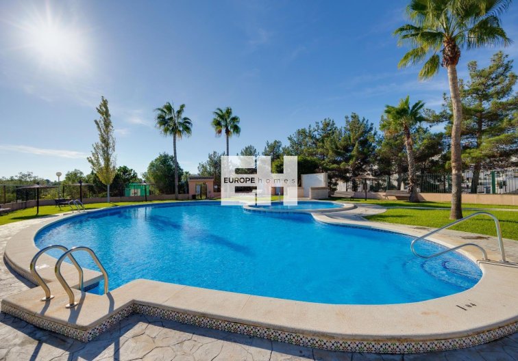 Herverkoop - Bungalow - Orihuela Costa - Los Altos