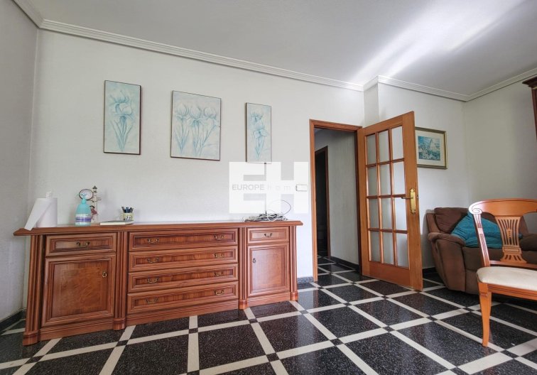 Segunda mano - Apartamento  - Torrevieja - Centro