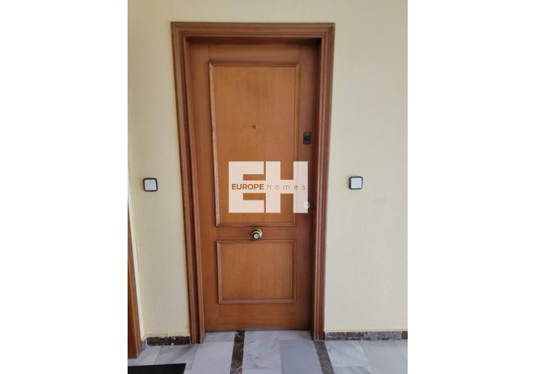 Segunda mano - Apartamento  - Torrevieja - Centro