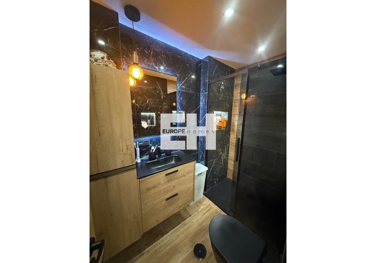 Segunda mano - Apartamento  - Torrevieja - Parque De Las Naciones