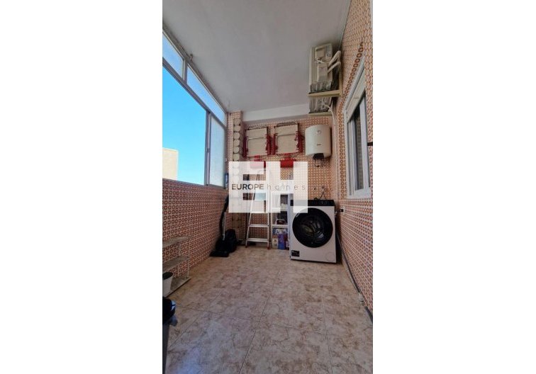 Segunda mano - Apartamento  - Torrevieja - Playa de los Locos