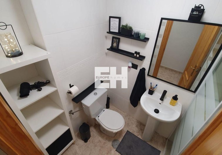 Segunda mano - Apartamento  - Torrevieja - Playa de los Locos