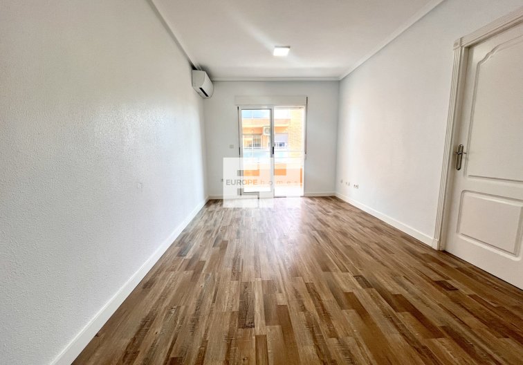 Segunda mano - Apartamento  - San Miguel de Salinas - Inland