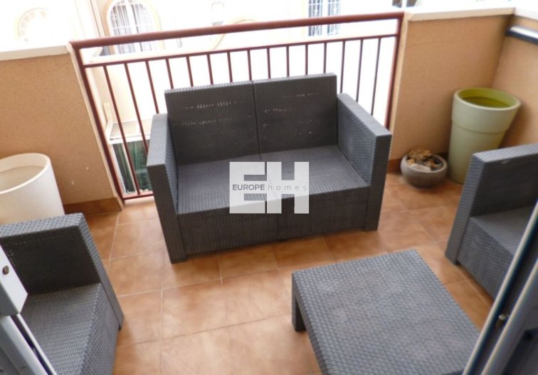 Segunda mano - Apartamento  - La Florida - Inland