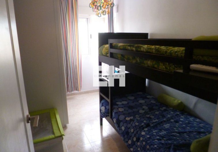 Segunda mano - Apartamento  - La Florida - Inland