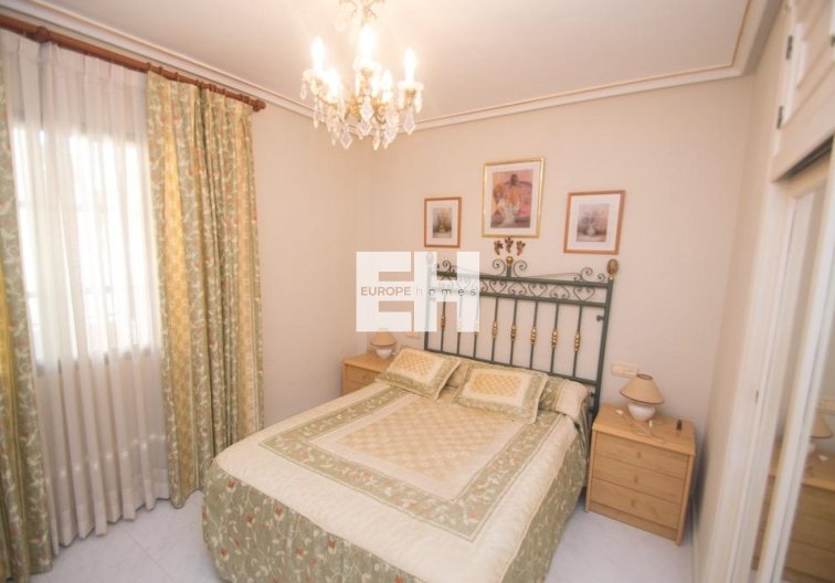 Segunda mano - Apartamento  - Torrevieja - Mar Azul