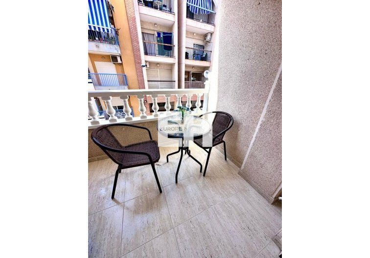 Resale - Apartment - Torrevieja - Playa del Cura