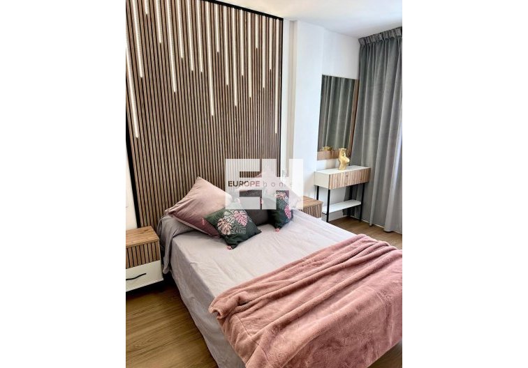 Resale - Apartment - Torrevieja - Playa del Cura