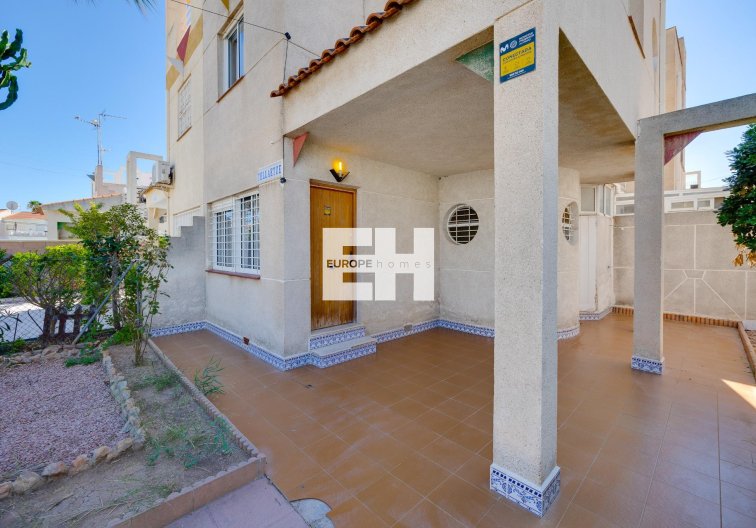 Resale - town house - Torrevieja - Paraje Natural