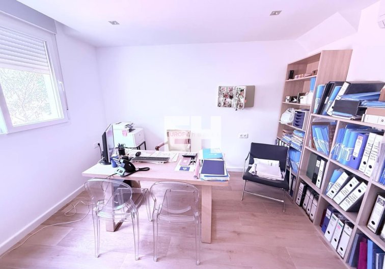 Herverkoop - town house - Orihuela Costa - Las Filipinas