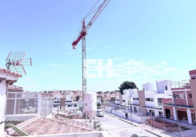 Herverkoop - town house - Orihuela Costa - Las Filipinas