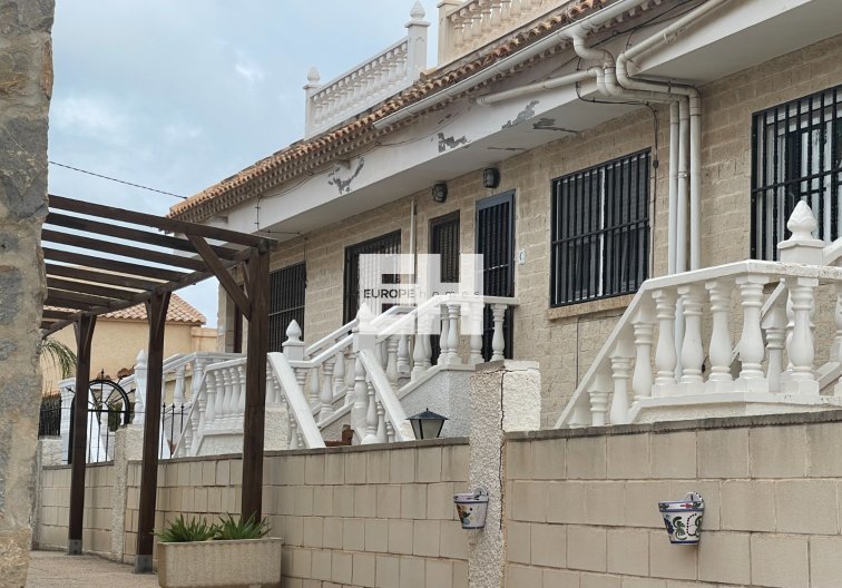 Segunda mano - Bungalow - La Mata - Costa Blanca