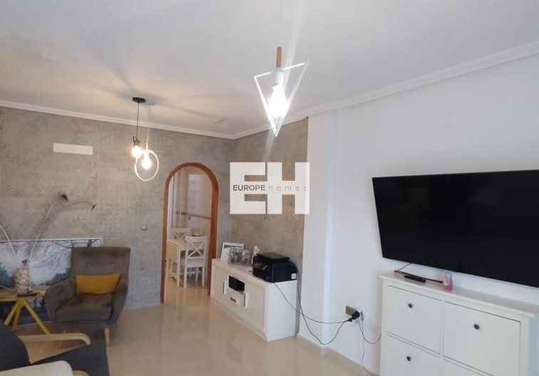 Segunda mano - Apartamento  - Orihuela Costa - LOMAS CABO ROIG