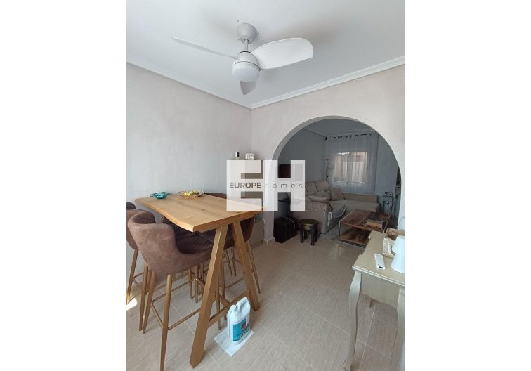 Segunda mano - town house - Avileses - Jerónimo Y Avileses