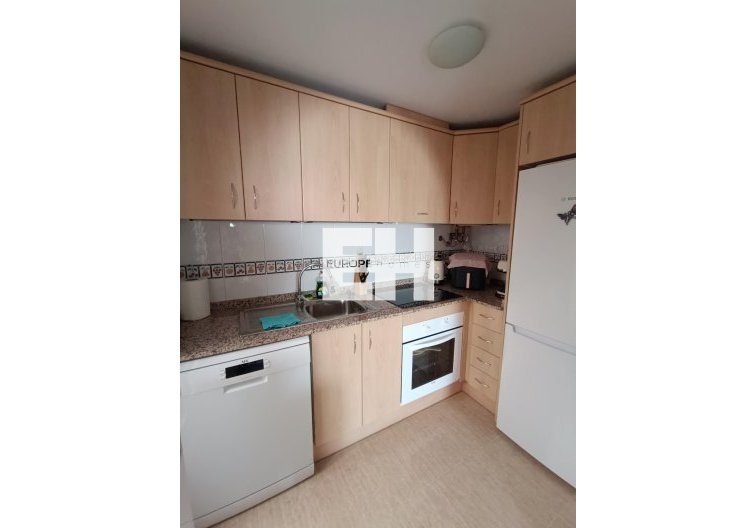 Segunda mano - town house - Avileses - Jerónimo Y Avileses